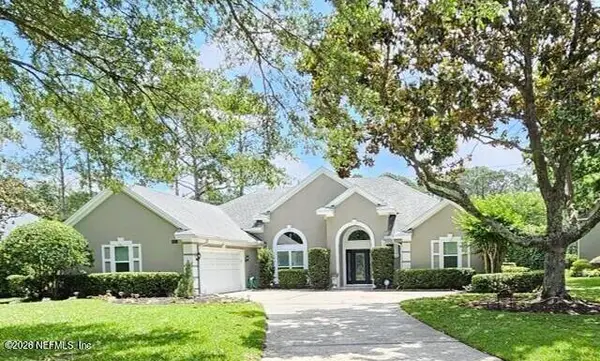 8325 Amherst Hills Lane, Jacksonville, FL 32256