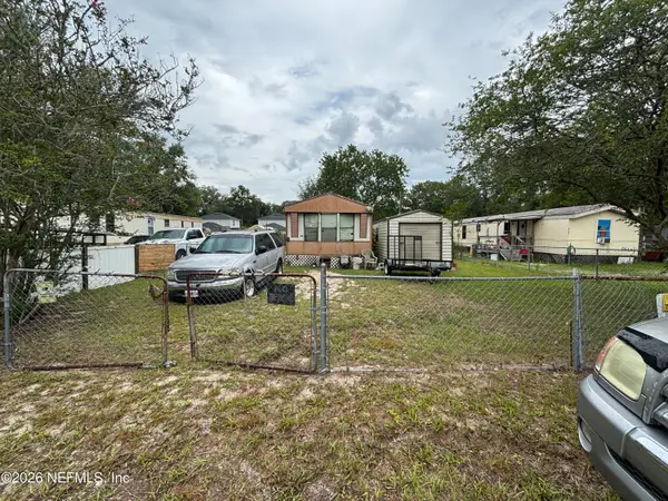 8432 Nussbaum Drive, Jacksonville, FL 32210