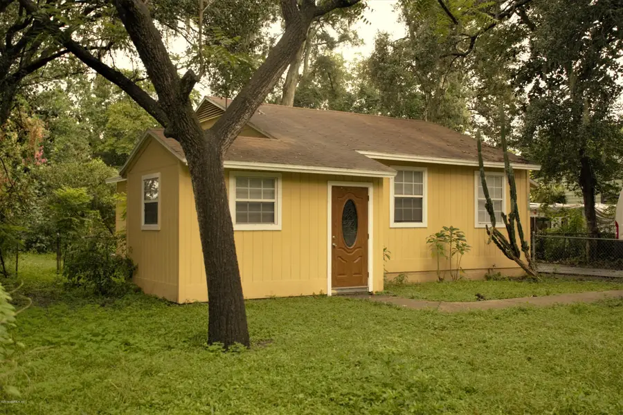 3011 Lake Shore Boulevard, Jacksonville, FL 32210 - #2