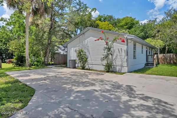 215 Nesmith Avenue, St. Augustine, FL 32084