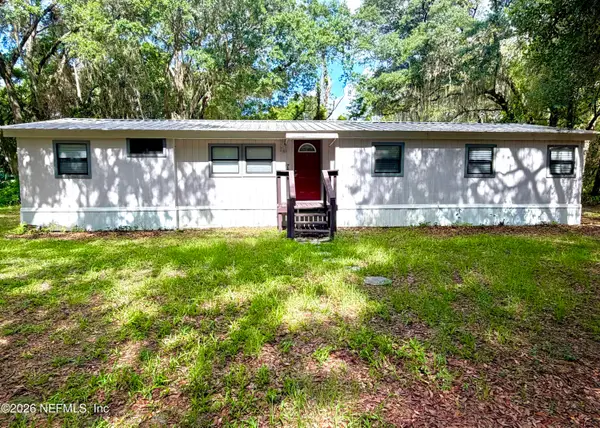 7526 NE 221st Street, Melrose, FL 32666
