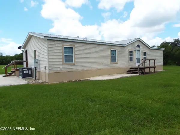 305 Palmetto Bluff Road, Palatka, FL 32177