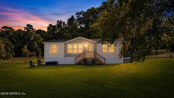 154 Ashley Lake Drive, Melrose, FL 32666