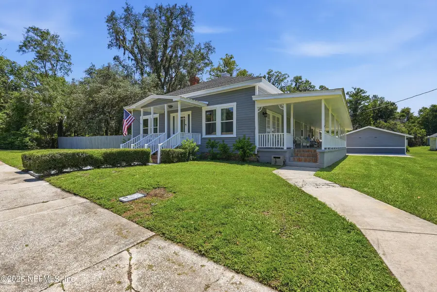 325 S Lake Avenue, Lake Butler, FL 32064 - #3
