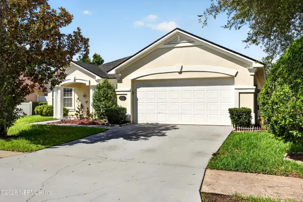 2282 Justin Lake Drive, Jacksonville, FL 32221