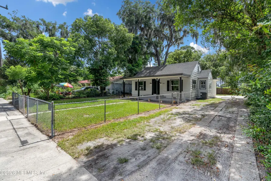 621 S 18th Street, Palatka, FL 32177 - #3