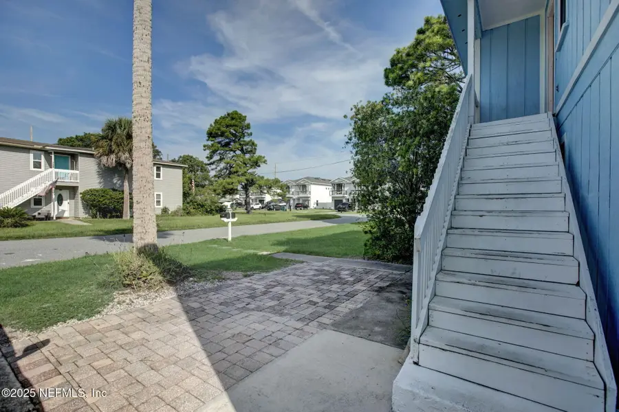 725 7th S Avenue, Jacksonville Beach, FL 32250 - #2