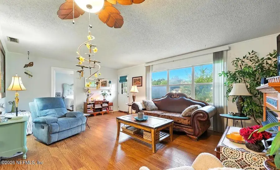 708 N Chapel Street, Bunnell, FL 32110 - #3