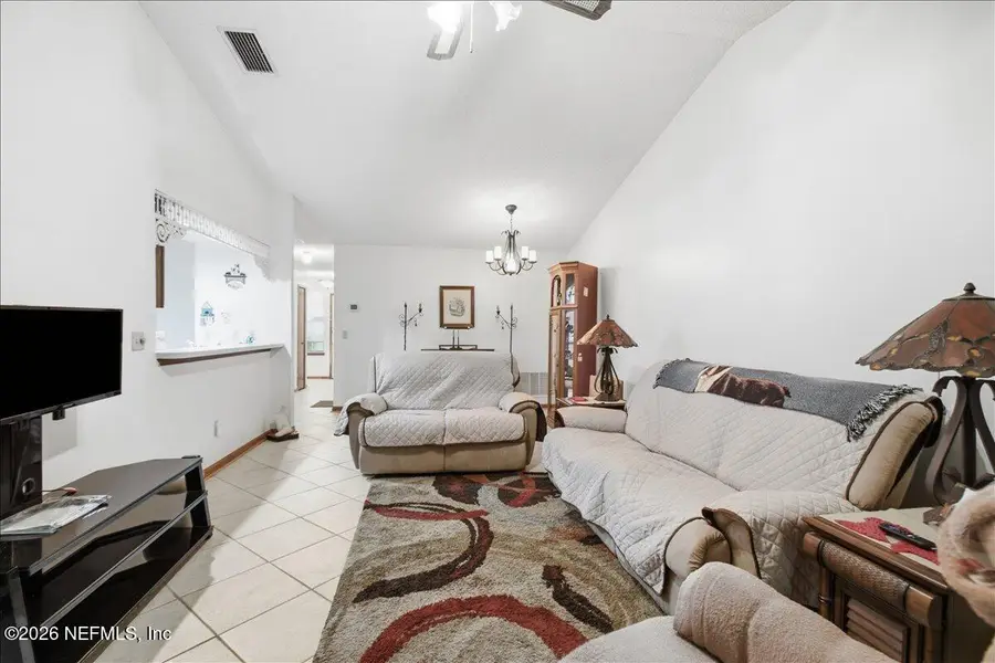 258 Aquarius W Circle, Jacksonville, FL 32216 - #3