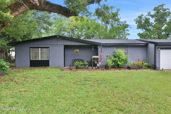 1038 Hillock E Drive, Jacksonville, FL 32221