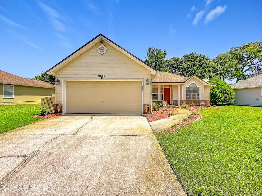 9243 Dale View W Lane, Jacksonville, FL 32225 - #2