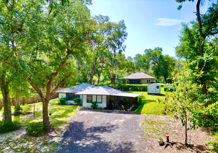 468 SE 28th Way, Melrose, FL 32666 - #2