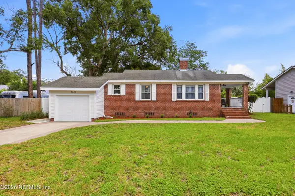 1723 Orlando S Circle, Jacksonville, FL 32207