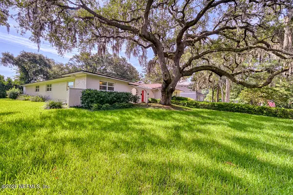 3471 Hermitage E Road, Jacksonville, FL 32277