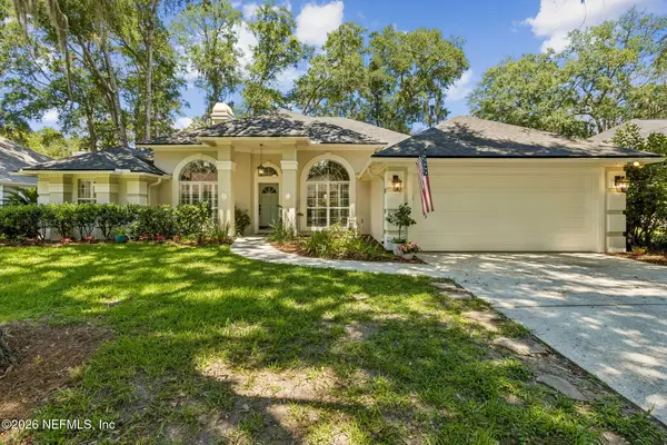 11849 Clearwater Oaks W Drive, Jacksonville, FL 32223