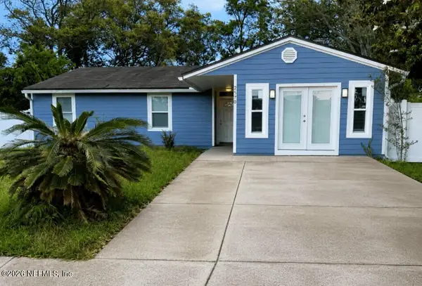 2570 S Stern S Drive, Jacksonville, FL 32233