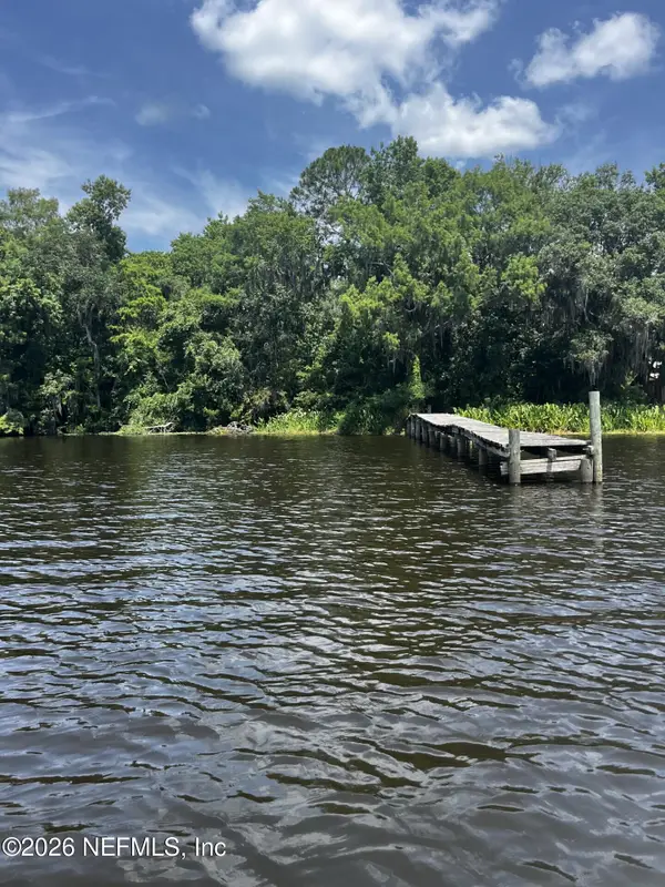 102 Cedar Creek Road, Palatka, FL 32177