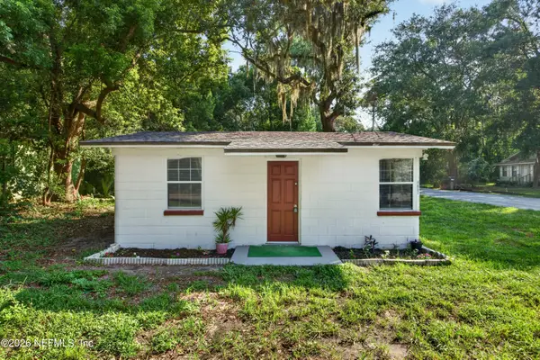 4951 Halls Drive, Jacksonville, FL 32207
