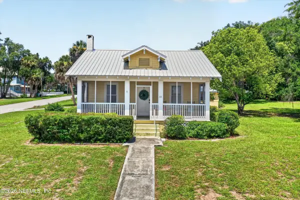 101 N Lake Street, Crescent City, FL 32112