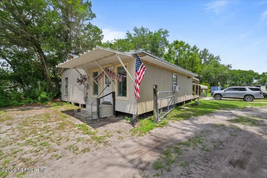 6100 Crill Avenue, Palatka, FL 32177 - #2