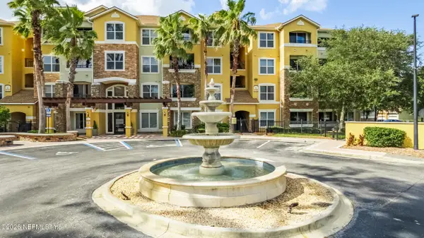 8539 Gate Parkway #9220, Jacksonville, FL 32216