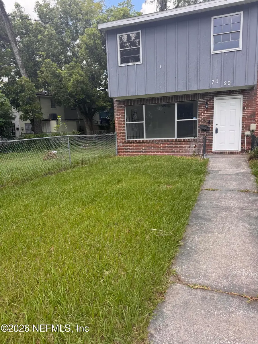 7020 E Ken Knight Drive, Jacksonville, FL 32209 - #2