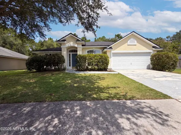 8436 Staplehurst W Drive, Jacksonville, FL 32244