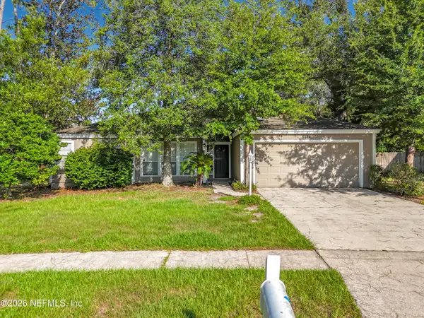 8174 Loch Lomond Lane, Jacksonville, FL 32244