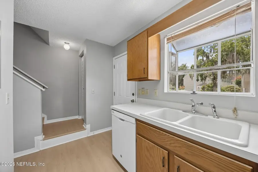 111 1st Street #28, Jacksonville, FL 32206 - #2