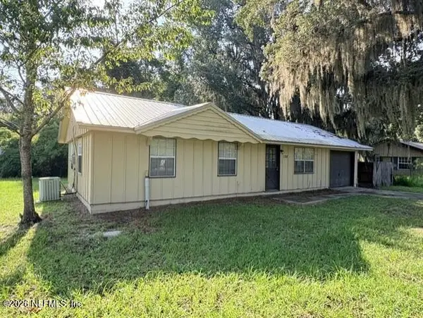 108 River Road Drive, Palatka, FL 32177