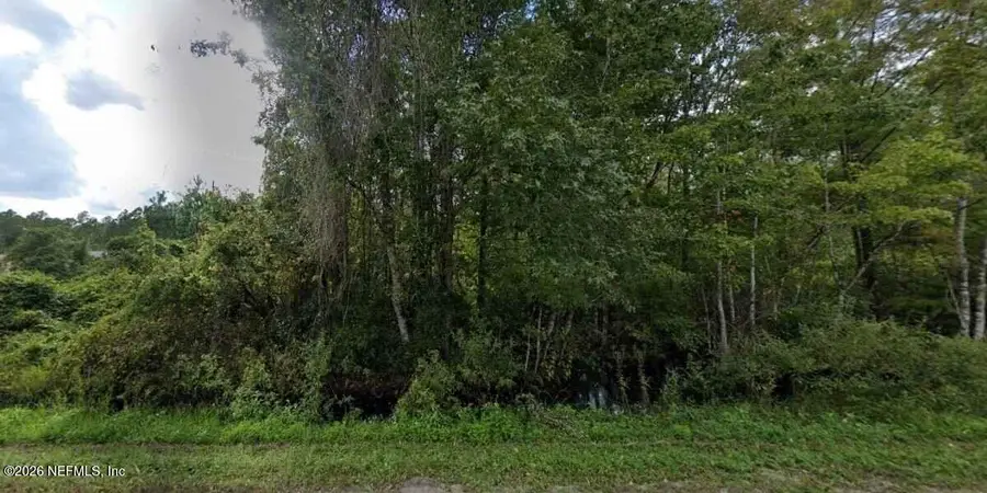 696 W River Road, Palatka, FL 32177 - #3