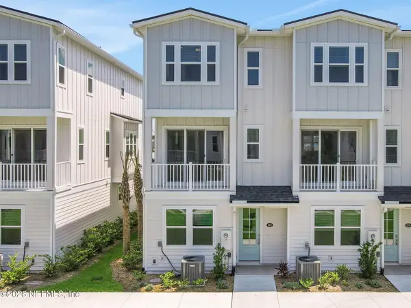 1051 1st N Avenue, Jacksonville Beach, FL 32250