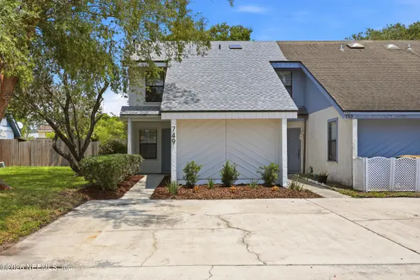 749 Century 21 Drive, Jacksonville, FL 32216