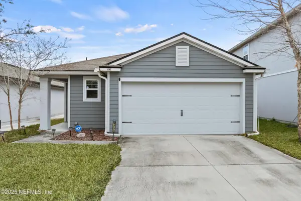 8292 Meadow Walk Lane, Jacksonville, FL 32256