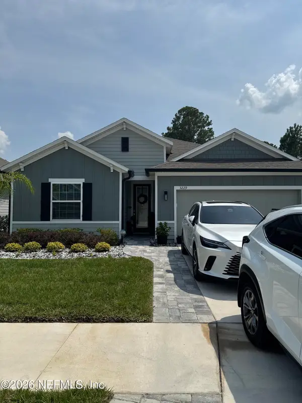 3229 Crocus Lane, Green Cove Springs, FL 32043