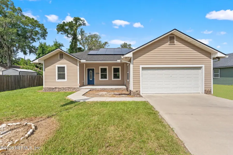 236 S 7th Street, Macclenny, FL 32063 - #2