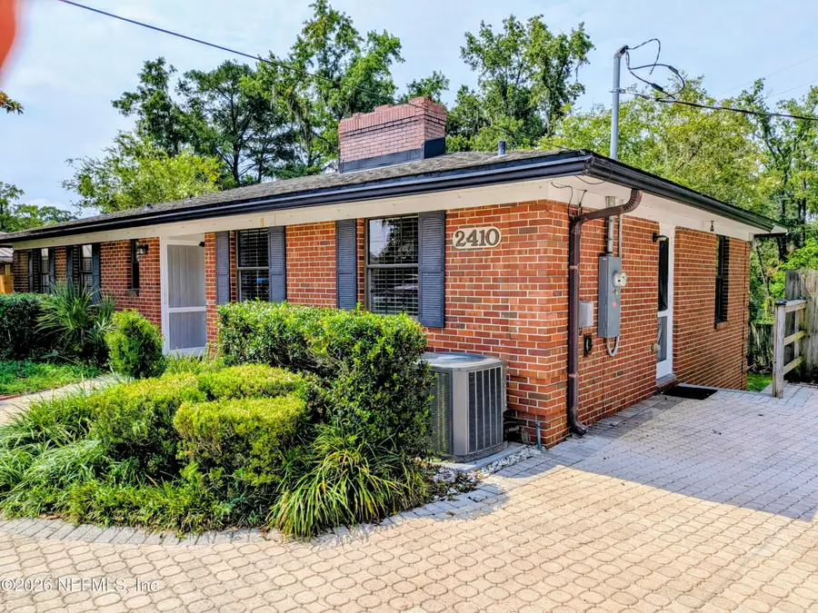 2410 Cedar Shores Circle, Jacksonville, FL 32210 - #2