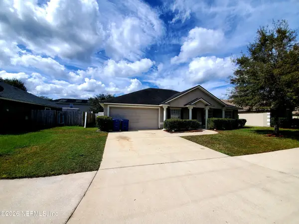 13988 Fish Eagle E Drive, Jacksonville, FL 32226