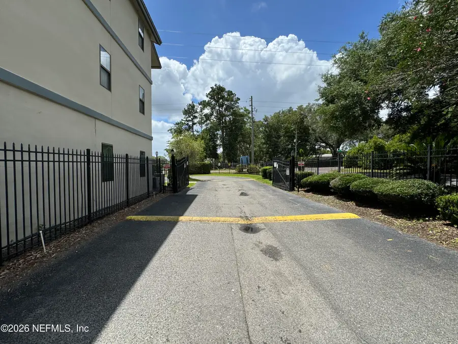 5615 San Juan Avenue #112, Jacksonville, FL 32210 - #3