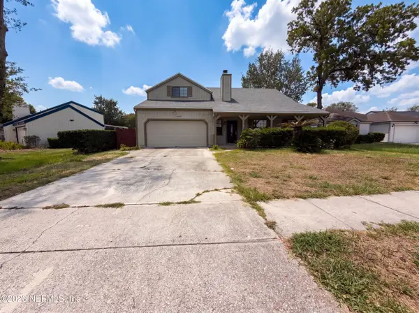 8382 Chason W Road, Jacksonville, FL 32244
