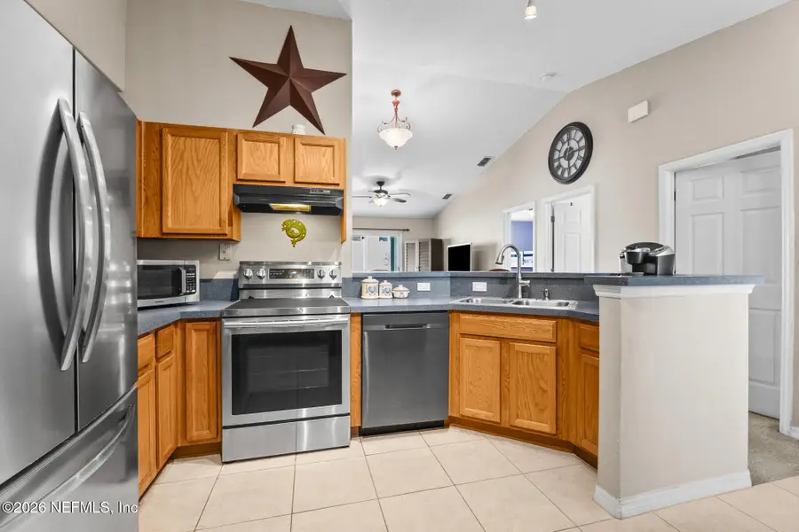 109 Village Drive, Welaka, FL 32193 - #2