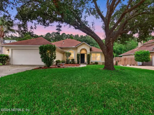7883 Chase Meadows E Drive, Jacksonville, FL 32256