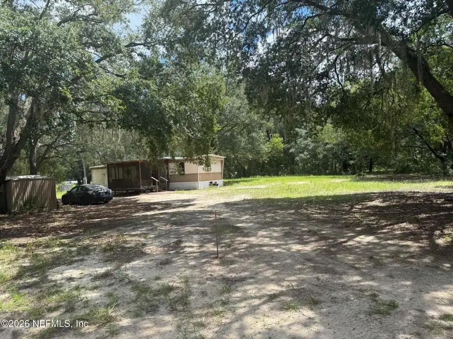 116 Smokey Avenue, Interlachen, FL 32148 - #2