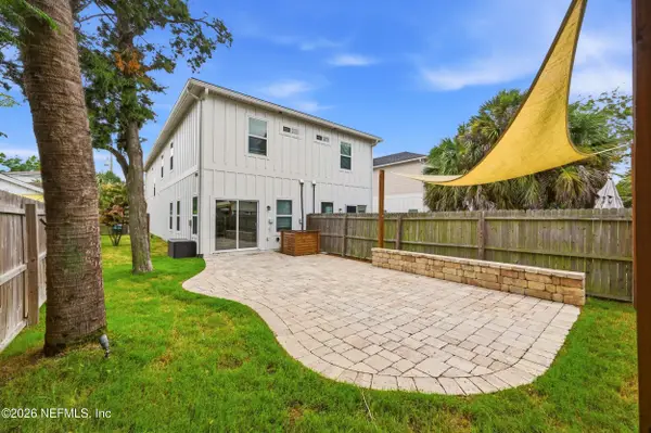 820 3rd S Avenue, Jacksonville Beach, FL 32250