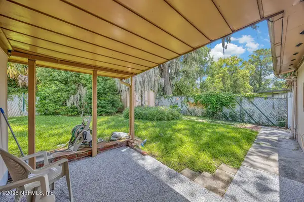 2859 Loran W Drive, Jacksonville, FL 32216