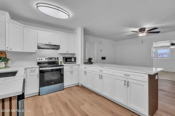 7420 Stonehurst S Road, Jacksonville, FL 32277