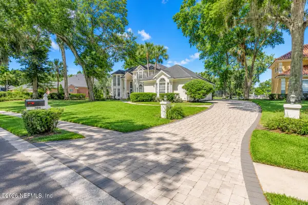 704 Shipwatch E Drive, Jacksonville, FL 32225