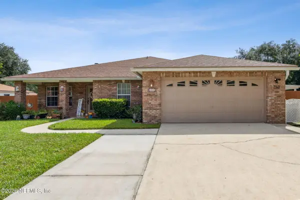 763 Roland Lakes Drive, Jacksonville, FL 32220