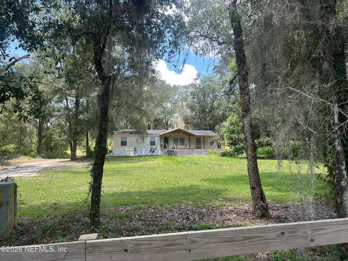 101 W Strickland Road, Interlachen, FL 32148 - #1