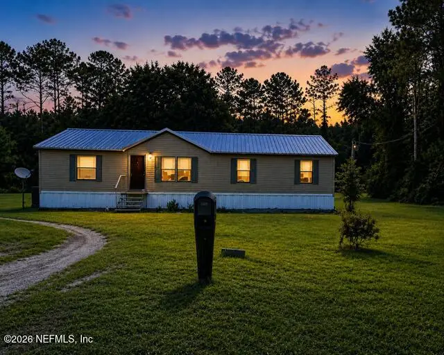 318 Lakeshore Drive, Georgetown, FL 32139 - #1